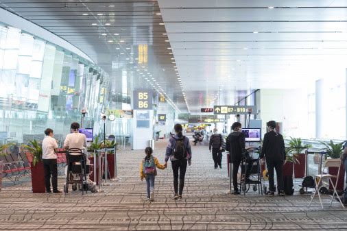 don’t check luggage this summer warn expertsTravel And Tour World